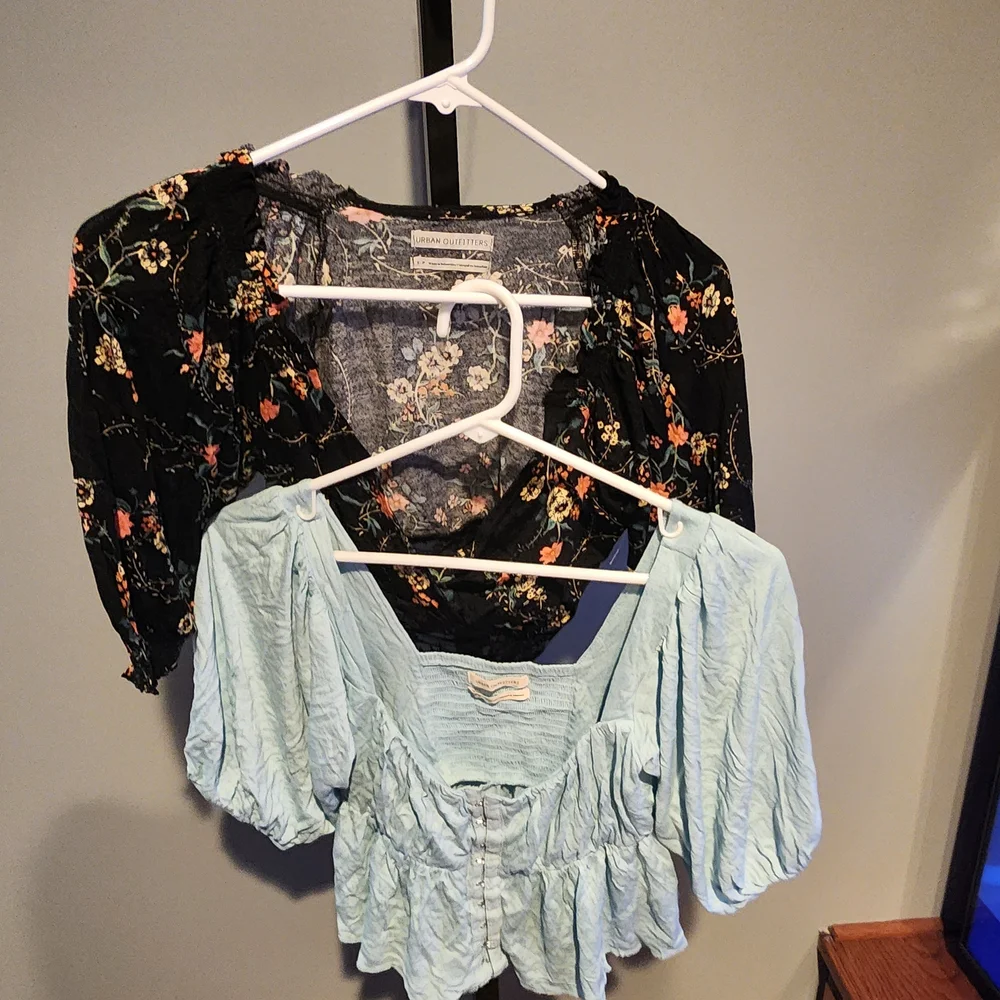 2 Urban Outfitters.. Light Blue Puff Sleeve & Black Floral Lace Crop Tops - Picture 2 of 3